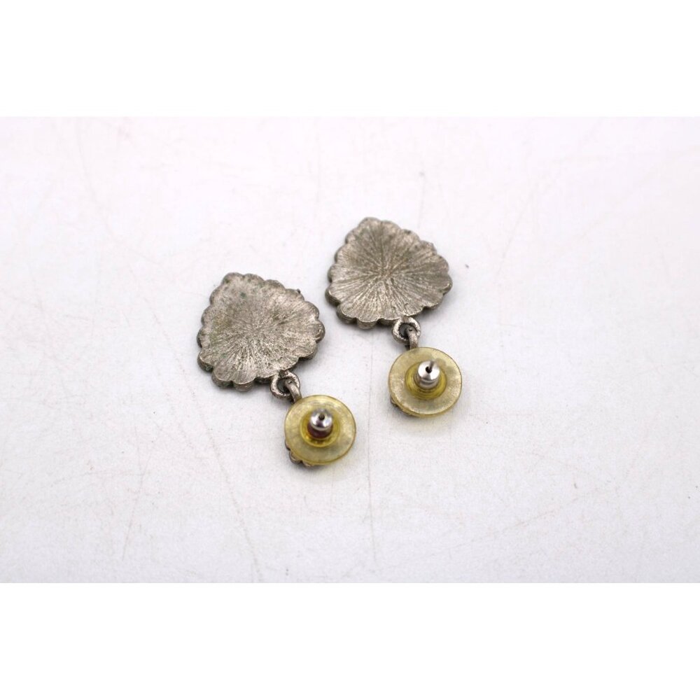 Heart Drop Enamel Earrings Sage Green Swirl and Ornate Framing Vtg Silver Tone - Picture 8 of 10